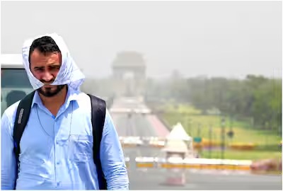 Chilly Starts, Sunny Peaks: Delhi’s Forecast Highlights Seasonal Change