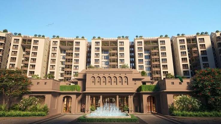 Sales Slip, Aspirations Rise: India’s Homebuyers Eye Premium Spaces Amid Market Slowdown