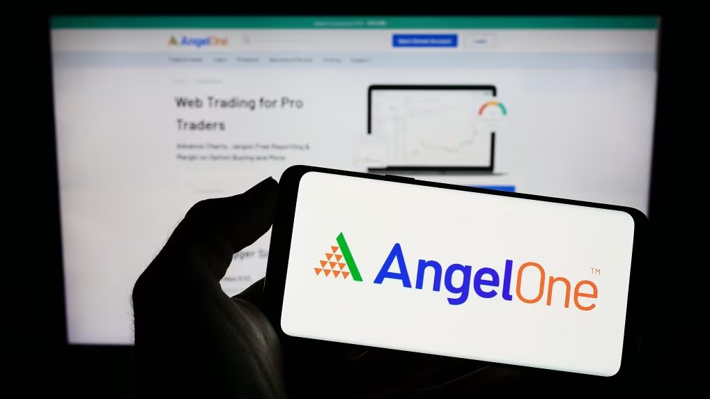 Big Numbers, Bigger Questions: Angel One’s Client Growth Slips — What’s Changing?