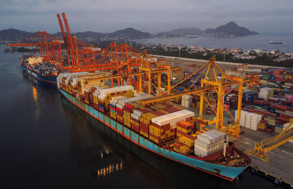 Mexico to raise tariffs on Chinese goods from Thursday, aligning with U.S. trade stance