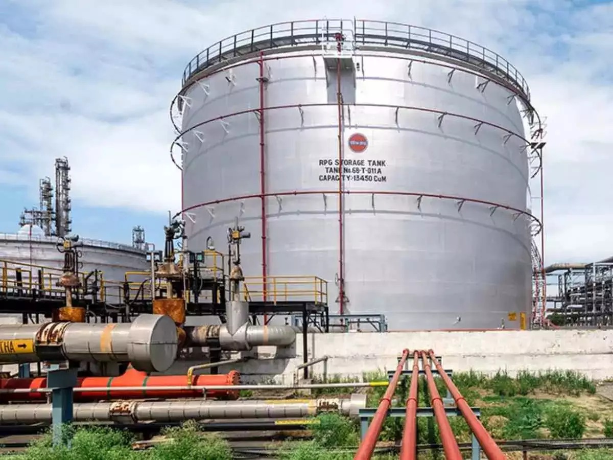 India Eyes Long-Term LNG Deals with US Amid Rising Energy Needs