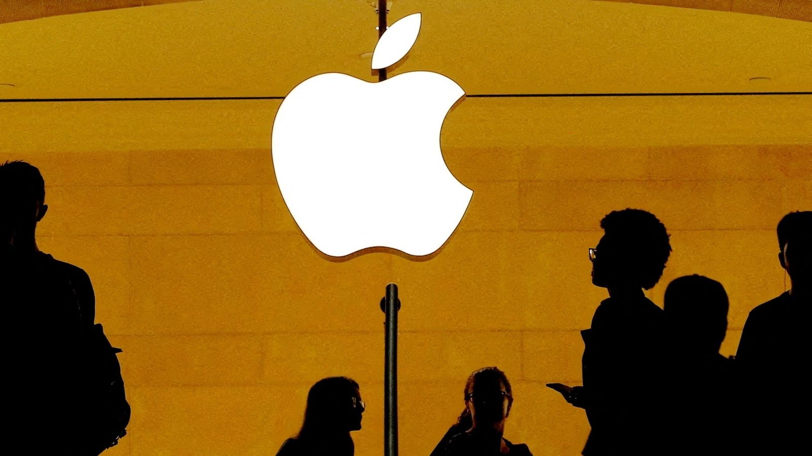 Apple Says India’s Competition Body Overstepping Powers In Intensifying Antitrust Dispute