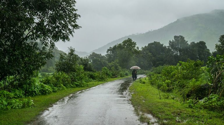 Kerala Braces for an Early Splash: Monsoon May Make Landfall by May 24–25, Says IMD