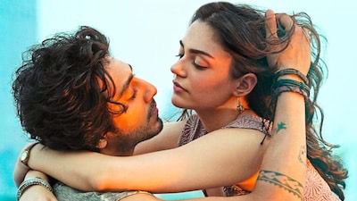 Saiyaara Soars to Streaming: YRF’s Starry Duo Lands OTT Release Date