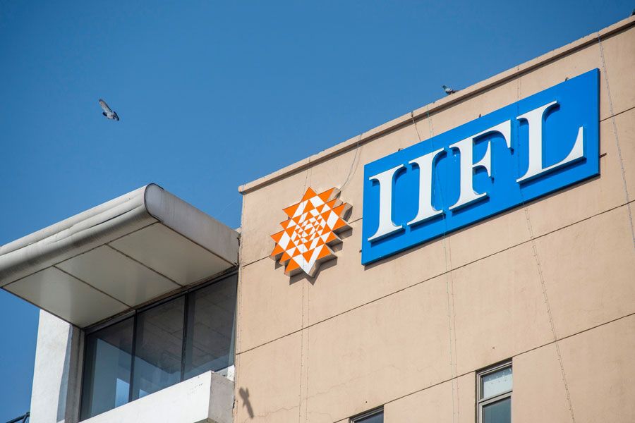 Central Bank of India & IIFL Finance Seal Co-Lending Pact for Wider Credit Reach