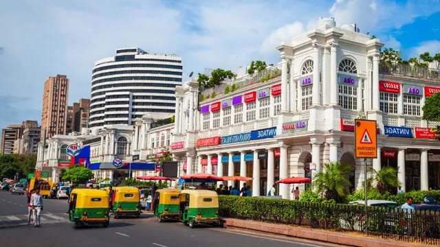 Delhi Sizzles: Hottest February Start in 15 Years, Relief Expected with Rain from Monday