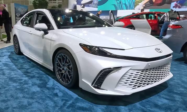 2025 Toyota Camry: The Sedan That Redefines Comfort—But Is It Worth It