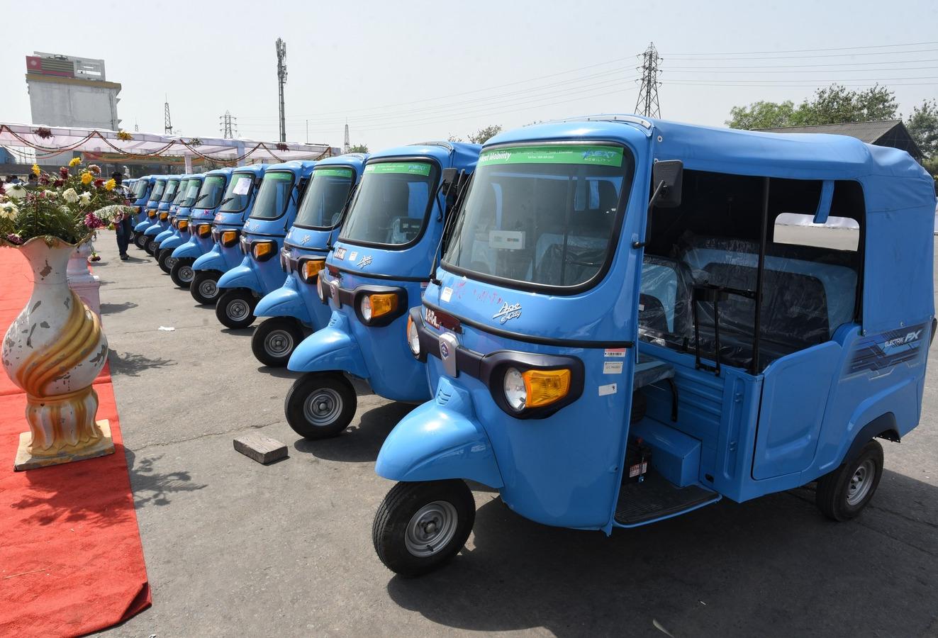 Powering Fair Rides: Rs 20 Minimum Fare Sparks Change In India’s E-Rickshaw Sector