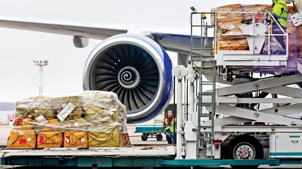 Mumbai Airport Achieves Record Growth in Cargo Operations
