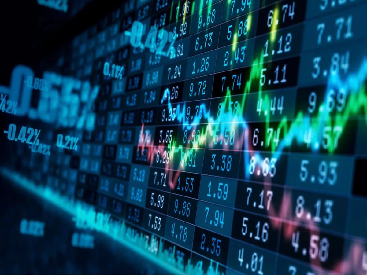SBI Life Leads Gains, Infosys Slips as Indian Markets Rally for Fifth Straight Day