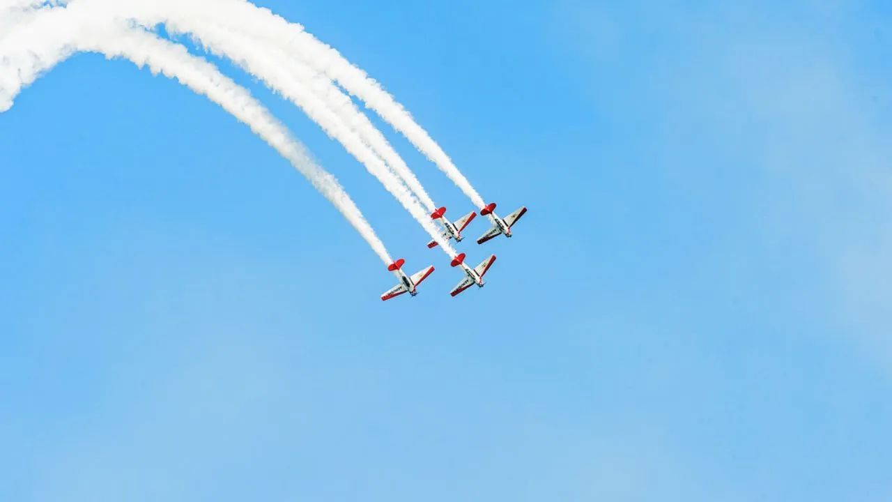 Jets, Waves, and Wow: Everything You Need to Know About Chicago’s Air & Water Spectacle 2025