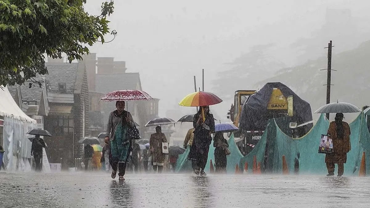 Orange Alert to Rain Relief—Delhi’s Weather Takes a Dramatic Turn!