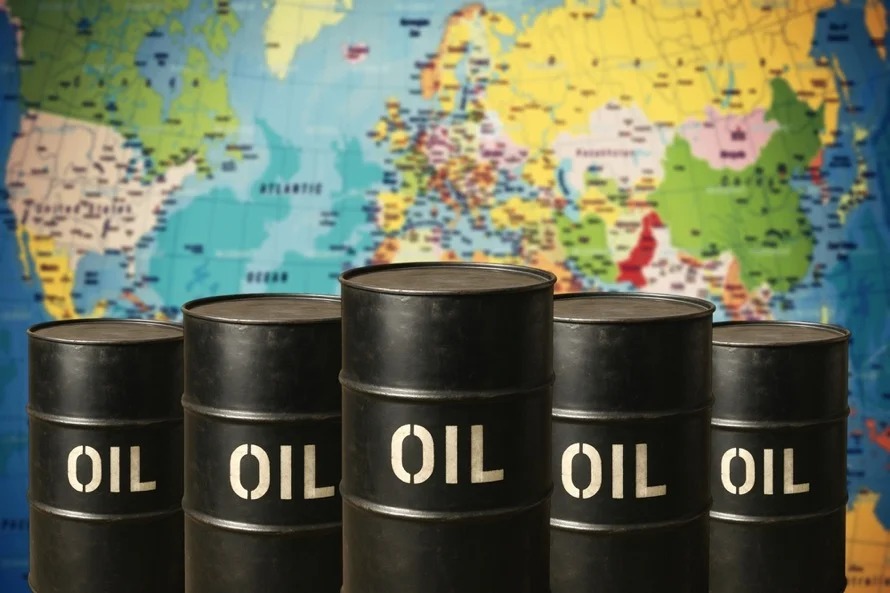 Global Oil Prices Slip Under $100 As Memorandum Reports Surface – Will Iranian Supply Reshape Energy Dynamics?
