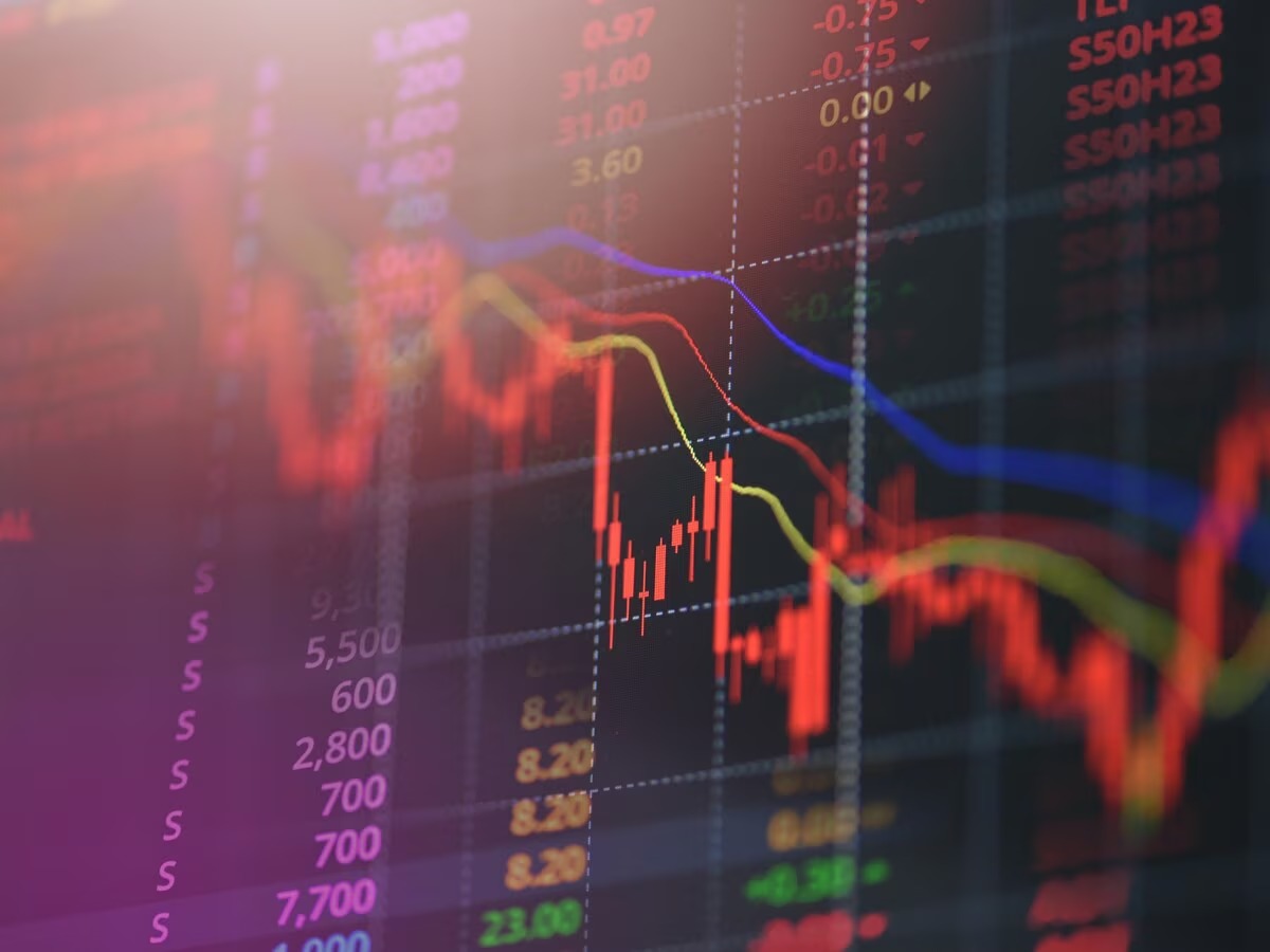 Indian Markets Open Lower as CAS Correction Weighs on Trading