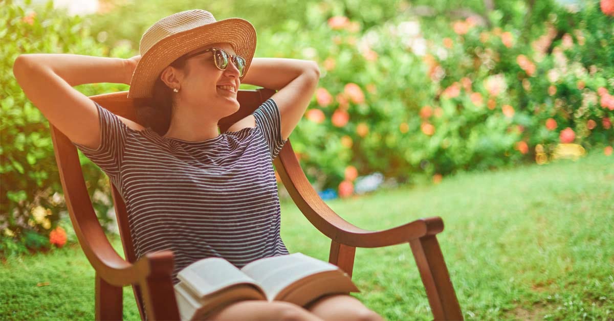 A Ray of Insight: Neuroscientist Claims Safe Sun Exposure Could Boost Longevity
