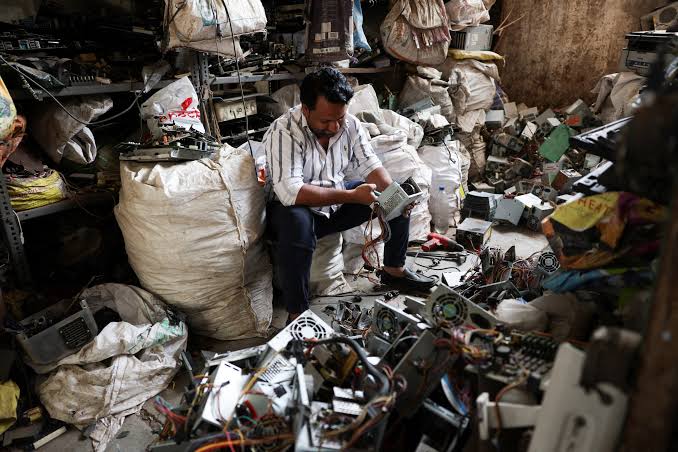 LG and Samsung Sue Indian Government Over E-Waste Pricing Policy