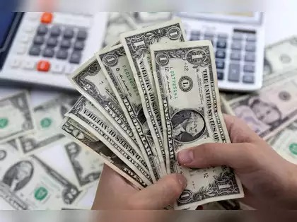 Indian Firms Defy Dollar Surge with Robust Hedging Strategies: Moody's