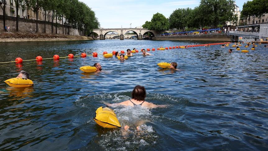 Seine-sational Comeback: Parisians Take the Plunge After 100 Years!