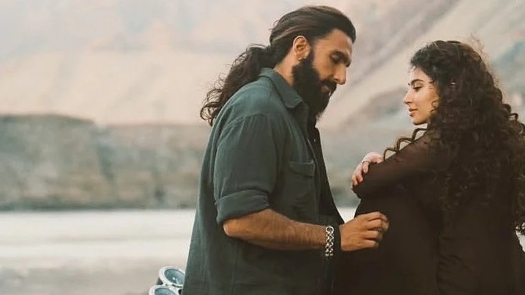 ‘Nazar Aur Sabr’: Ranveer Singh’s Cryptic Fate Post as ‘Dhurandhar’ Roars at Box Office