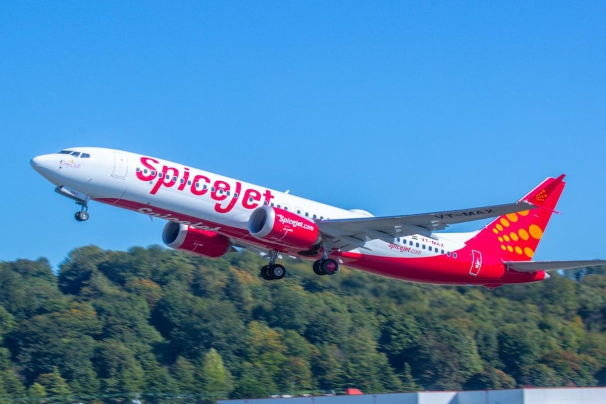SpiceJet Takes Wing: Shares Surge 4.5% in Morning Trade!