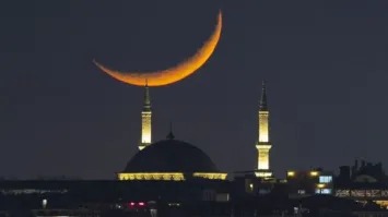 Moonlight Magic: Eid Festivities Set for Monday in India!