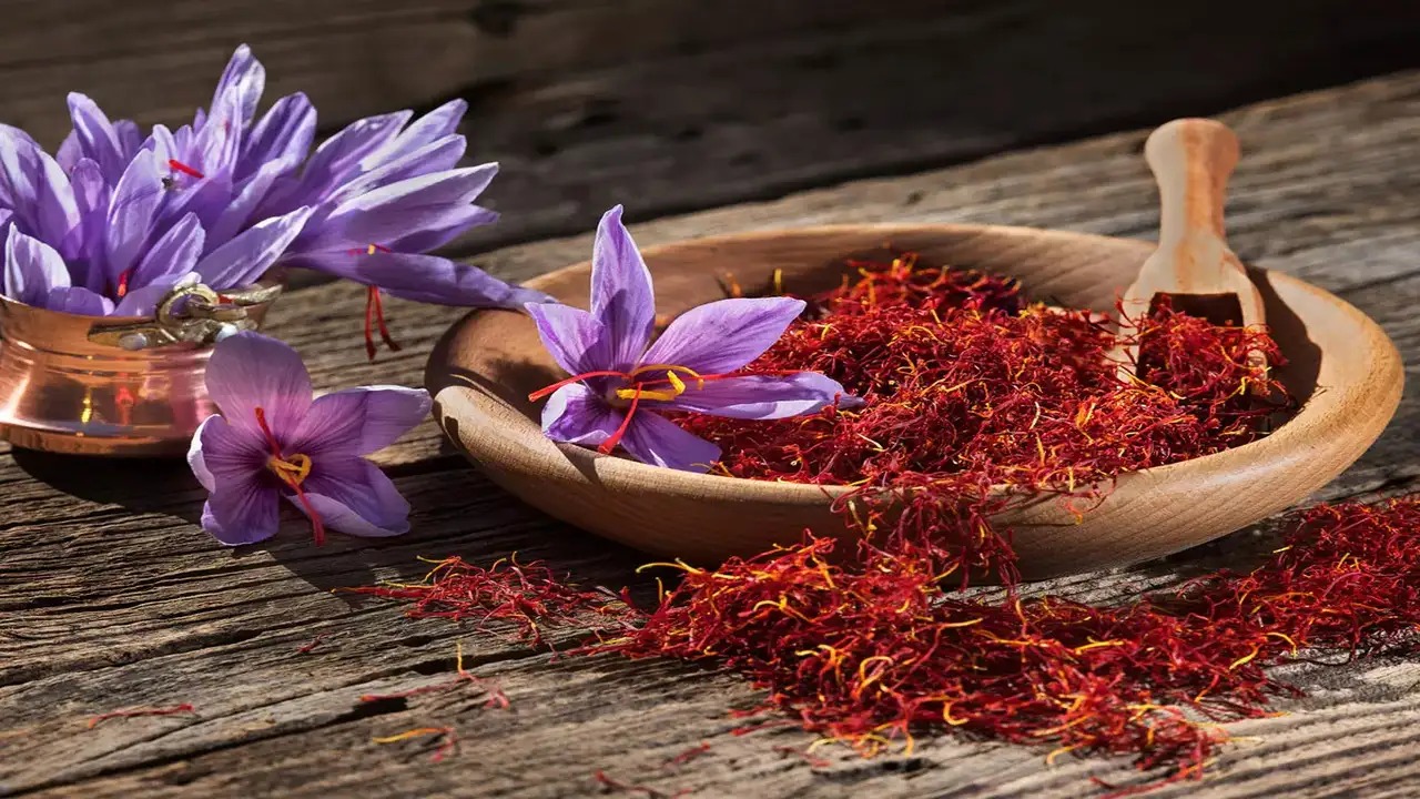Strands of Luxury: Why Saffron Deserves More Than a Sprinkle