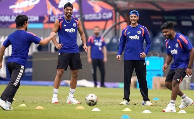 When Cricket Met The Cosmos: Lunar Eclipse Delays India’s Semifinal Prep
