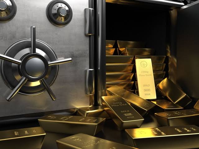 India Gold Reserves Rise to $105.23 Billion, RBI Data Shows