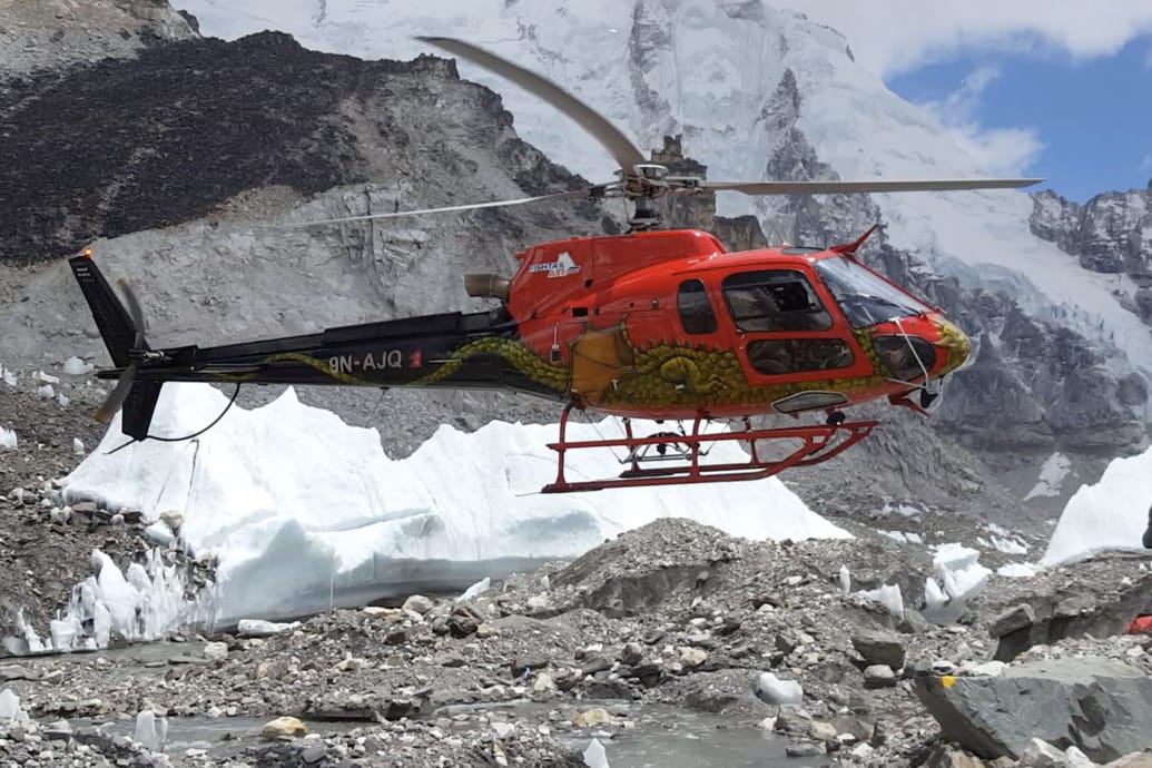 Everest's Icy Mystery: Scientists Race to Uncover Why Glaciers Are on Thin Ice