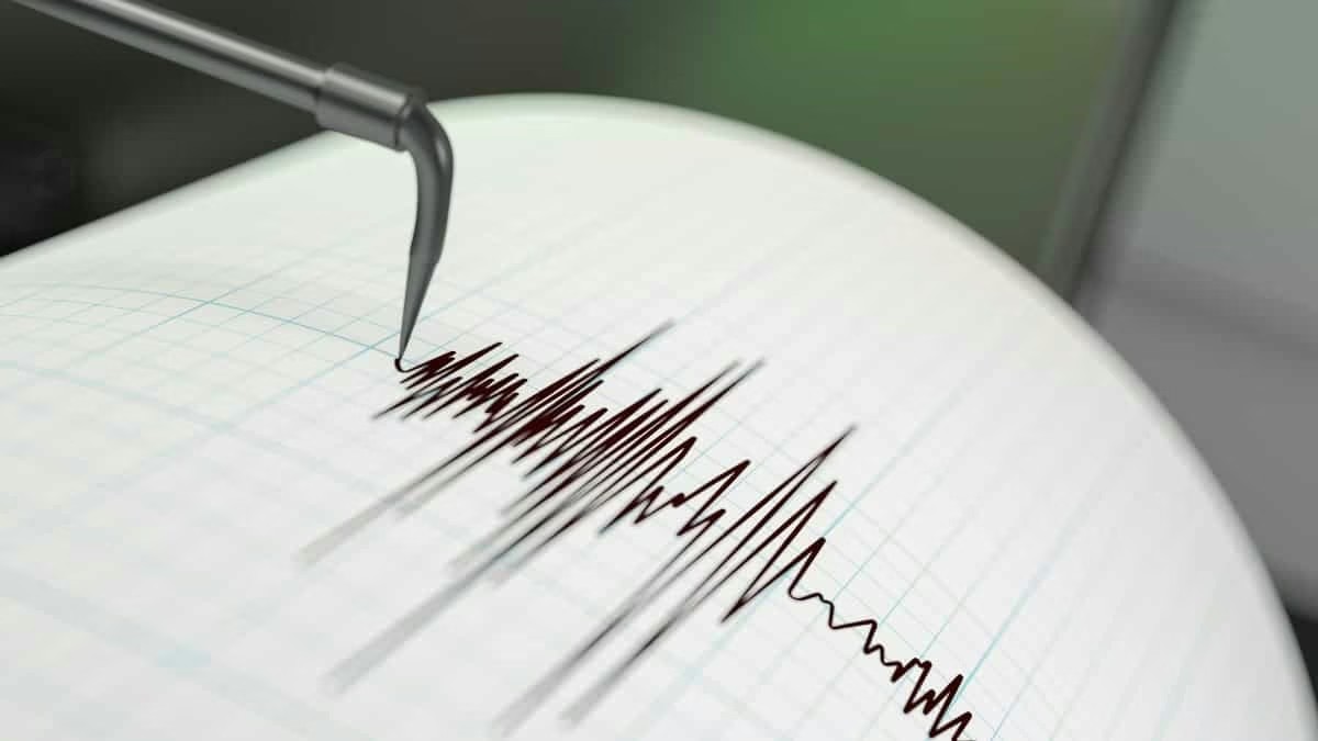 Indian Ocean Hit by Third Quake in a Day