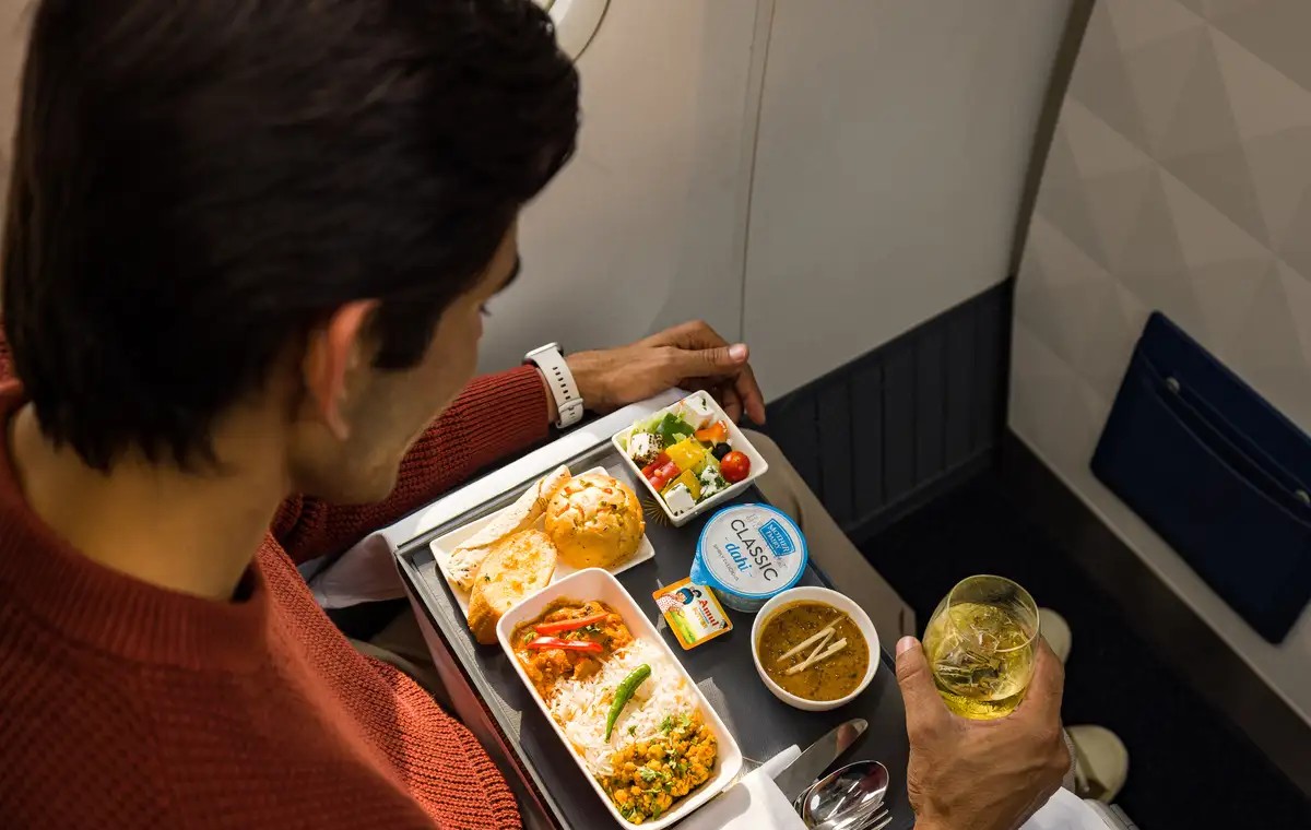 Celebrate Navratri At 36,000 Feet: Air India Express Unveils Special Sattvik In-Flight Meals