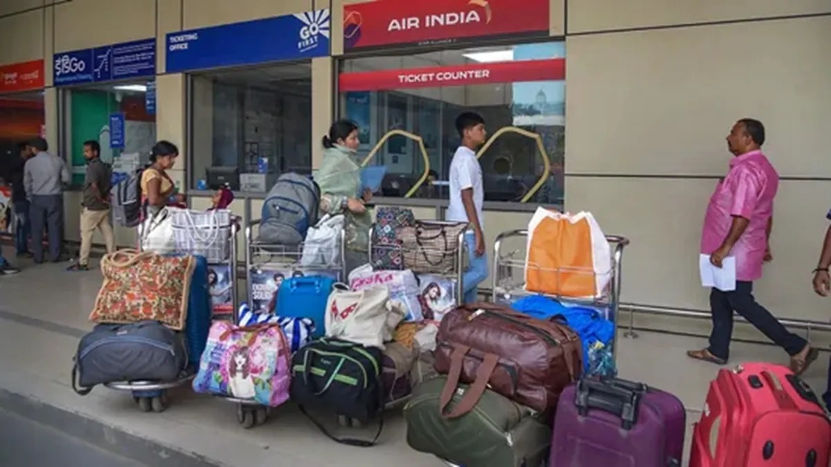 Air India Express Boosts Baggage Allowance: 30kg Free Check-in for Middle East, Singapore Flights