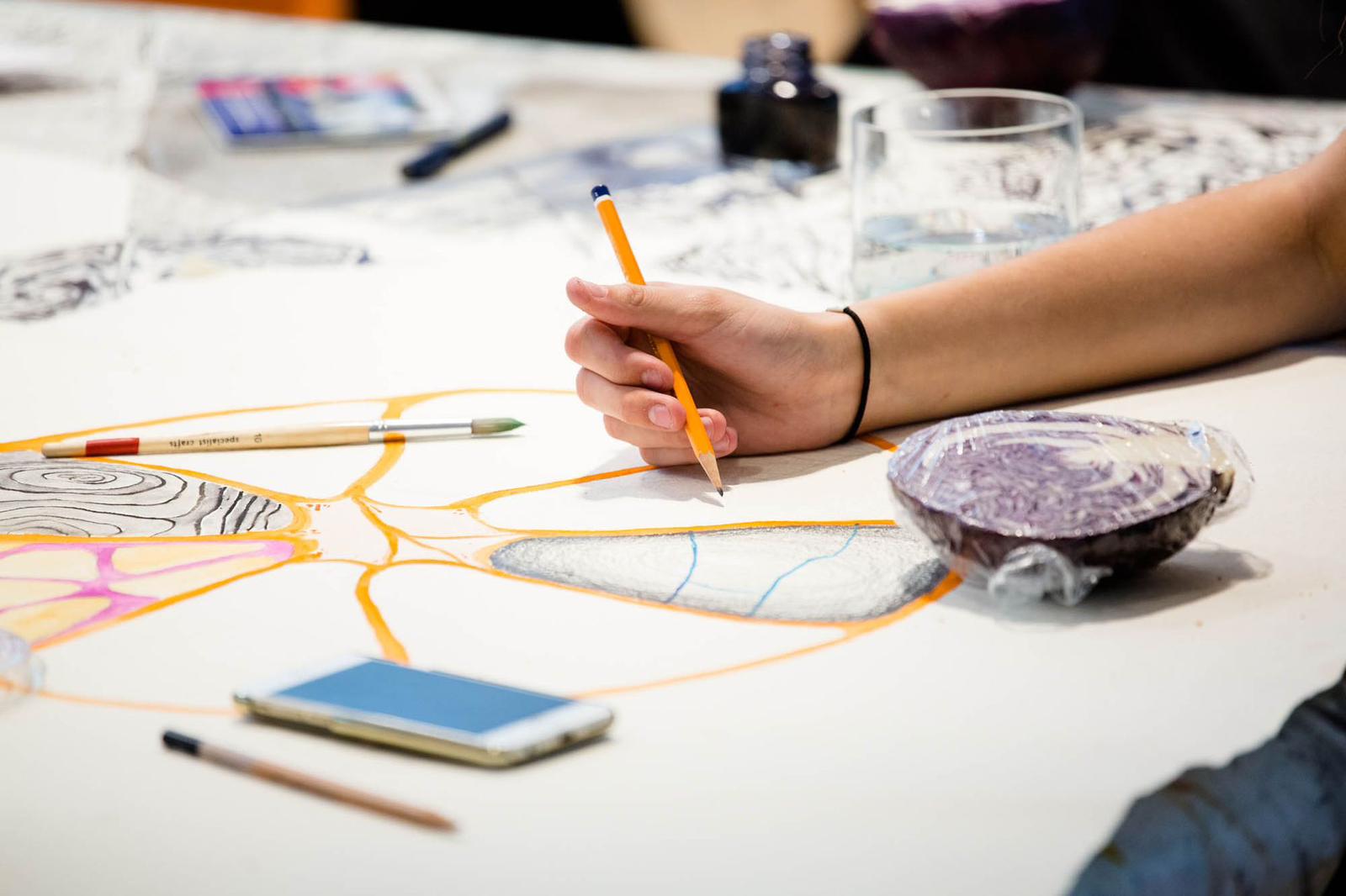 Brushstrokes & Briefcases: Corporate Pros Swap Cubicles for Canvas on Weekends