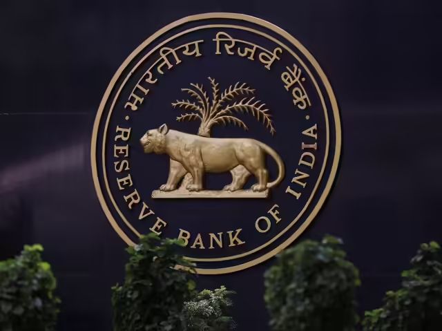RBI Proposes Greater Flexibility for Banks in Forex Hedging & Product Dealings