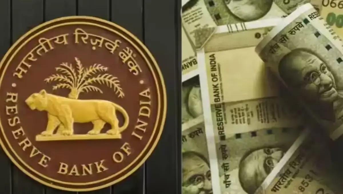 Cash Crunch or Seasonal Slide? RBI Reports ₹42.63 Bn Dip in Circulation