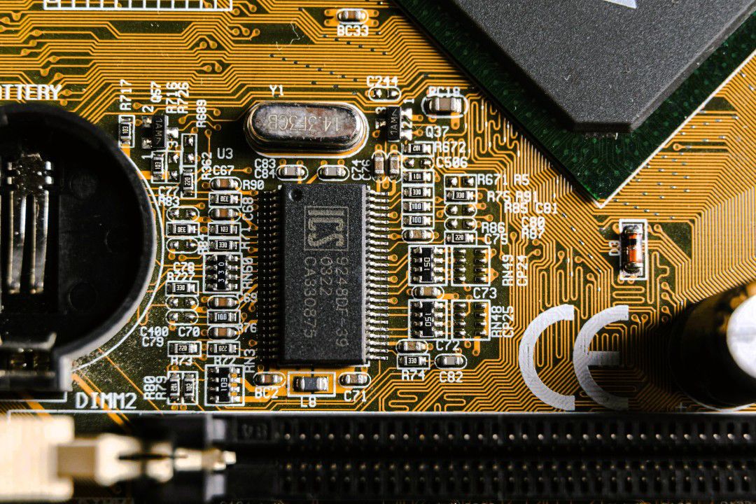 India Adds Another Feather to Its Semiconductor Cap: New HCL-Foxconn Chip Plant Announced for Jewar, UP