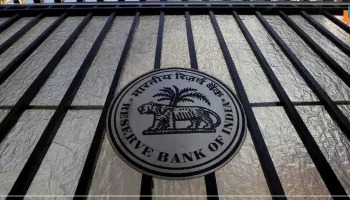 RBI Action Highlights Compliance Gaps At Bandhan And Muthoot Housing Finance