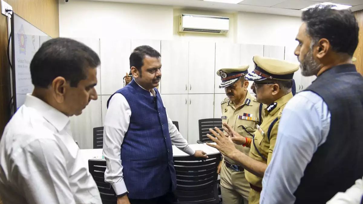 Power to the Plough: 80% of Maharashtra Farmers to Get Free Electricity by Next December