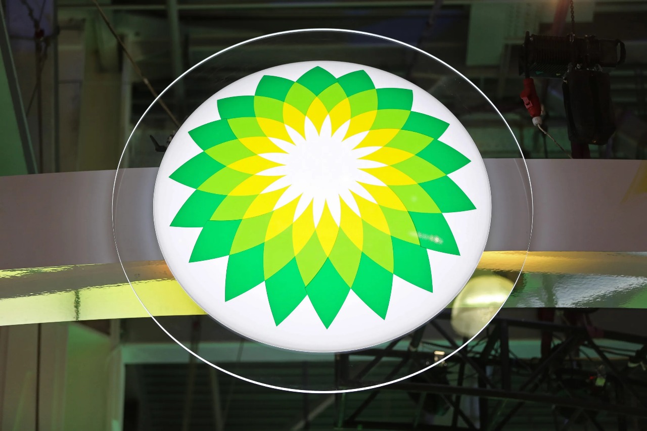 75.7% and Counting: What’s Fueling the Unrest Behind BP’s Chairman Re-Election?