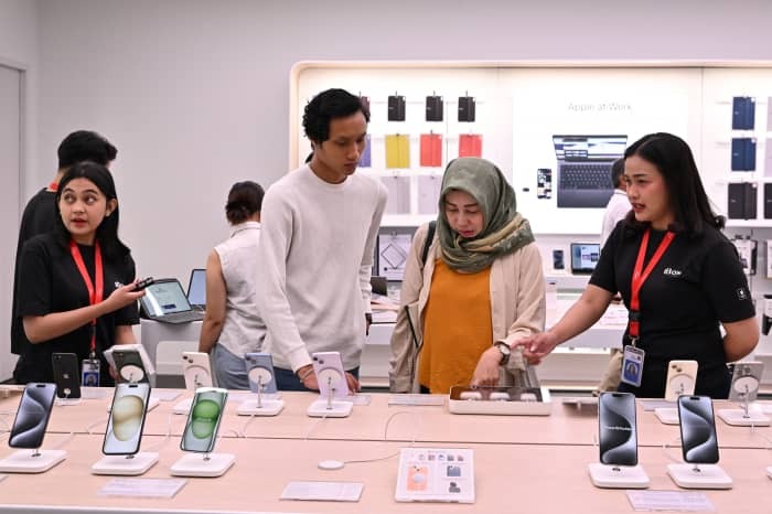 Apple Eyes Indonesia for iPhone Production Amid Sales Ban