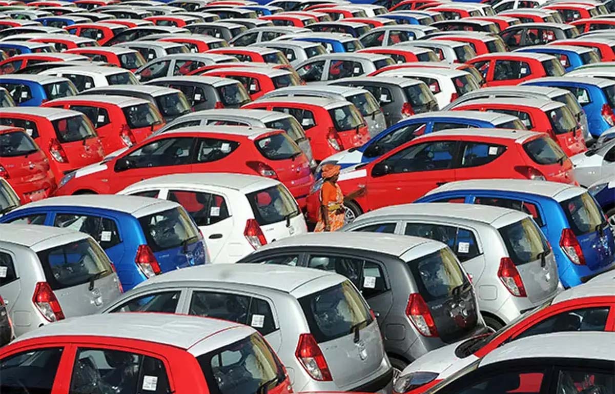 India's Car Exporting Machine Gears Up with 22% Q1 FY26 Growth