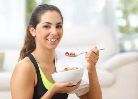 Power Through Your Day: 6 Daily Habits to Stay Energised from Dawn to Dusk