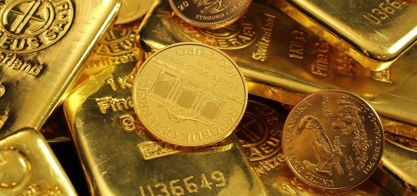 Golden Horizon: Goldman Sachs Predicts Strong Bull Run for Yellow Metal