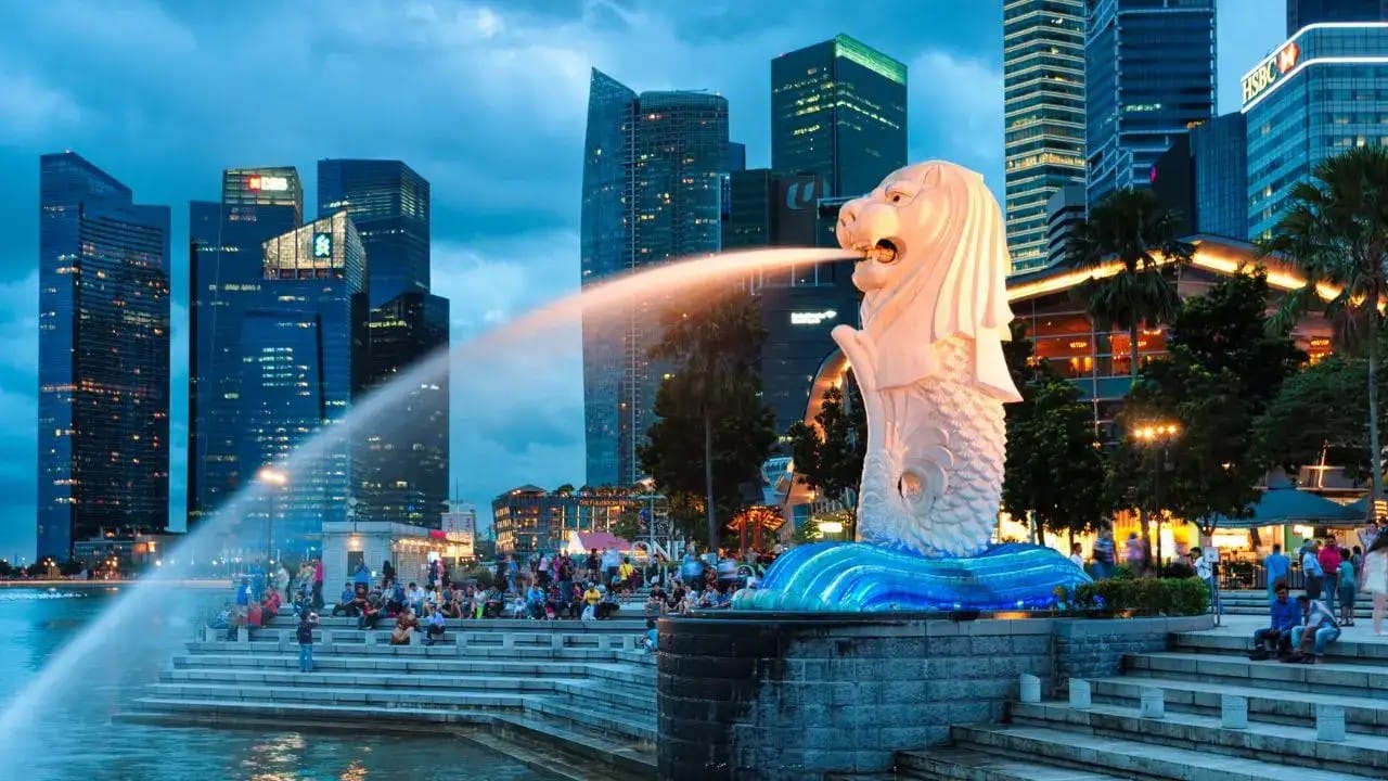 Singapore Tops World’s Costliest Cities for Luxury Spending List