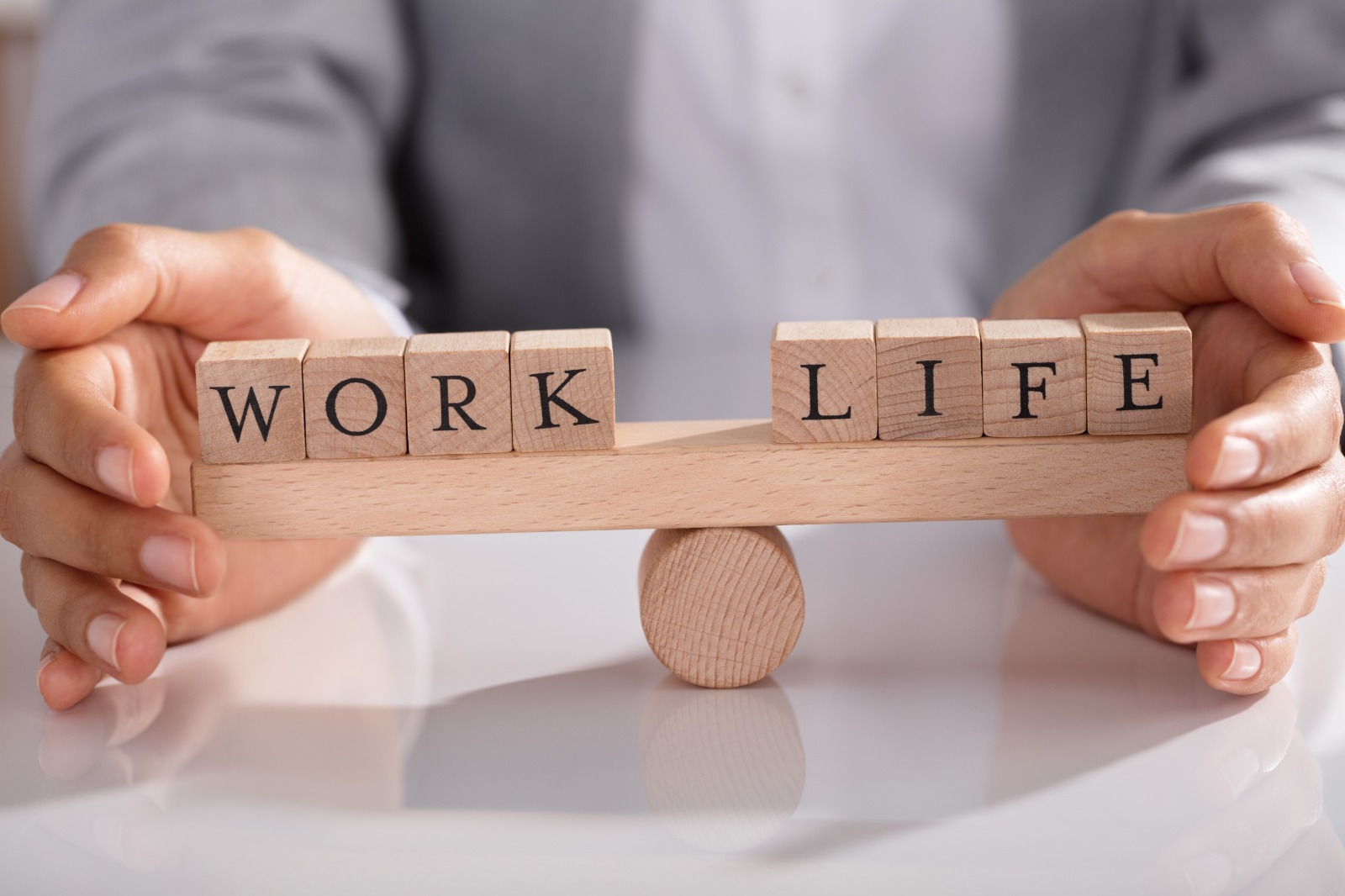 Bengaluru Woman’s Pre-Work Ritual Sparks Work-Life Balance Debate